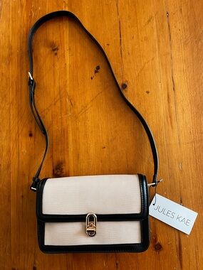 🆕 Jules Kae “Mia” Vegan Leather Blush Lizard & Black with Rose Gold Hardware Bag
